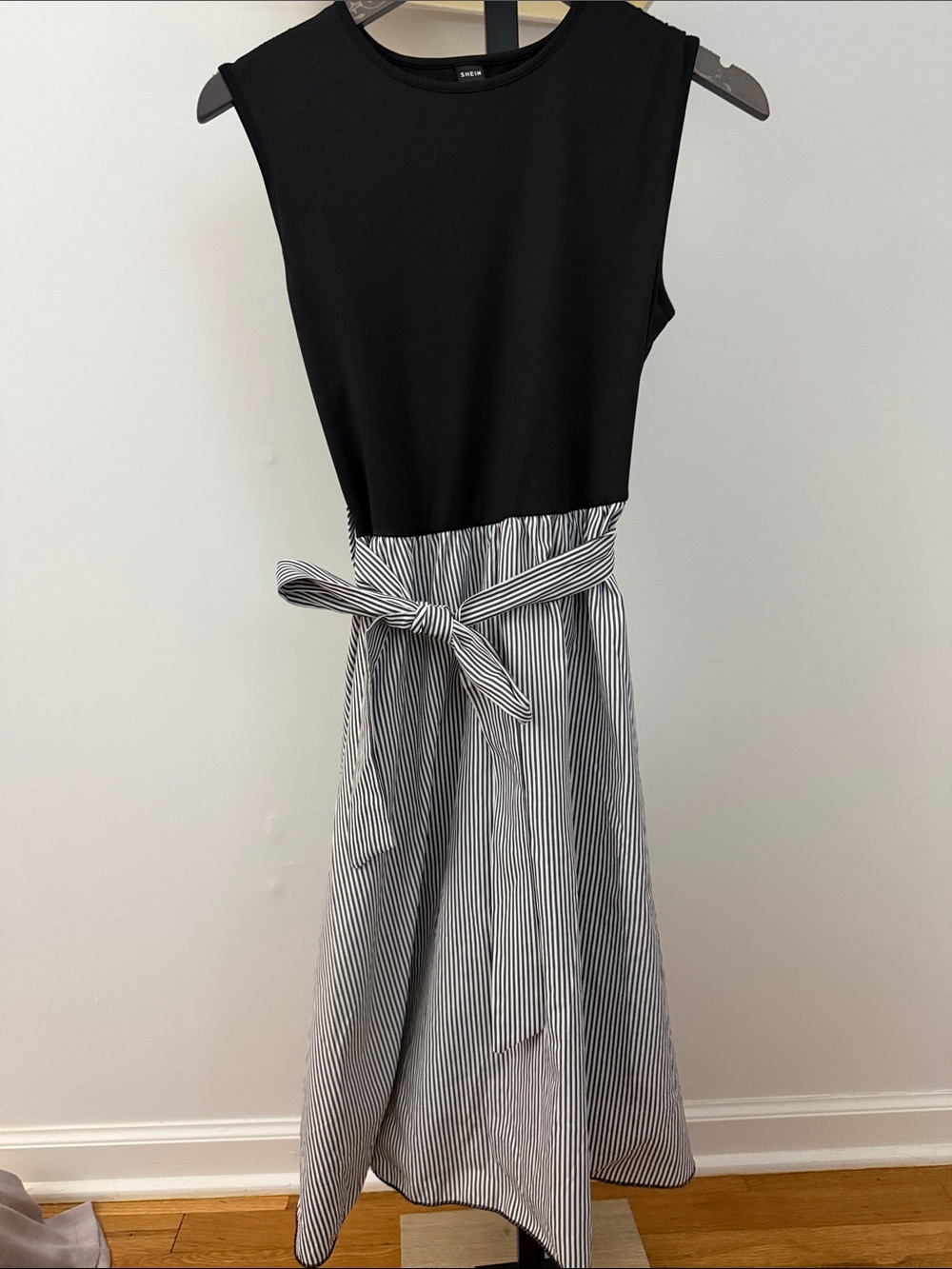 SHEIN Black Sleeveless Top with Black & White Striped Tie-Waist Skirt